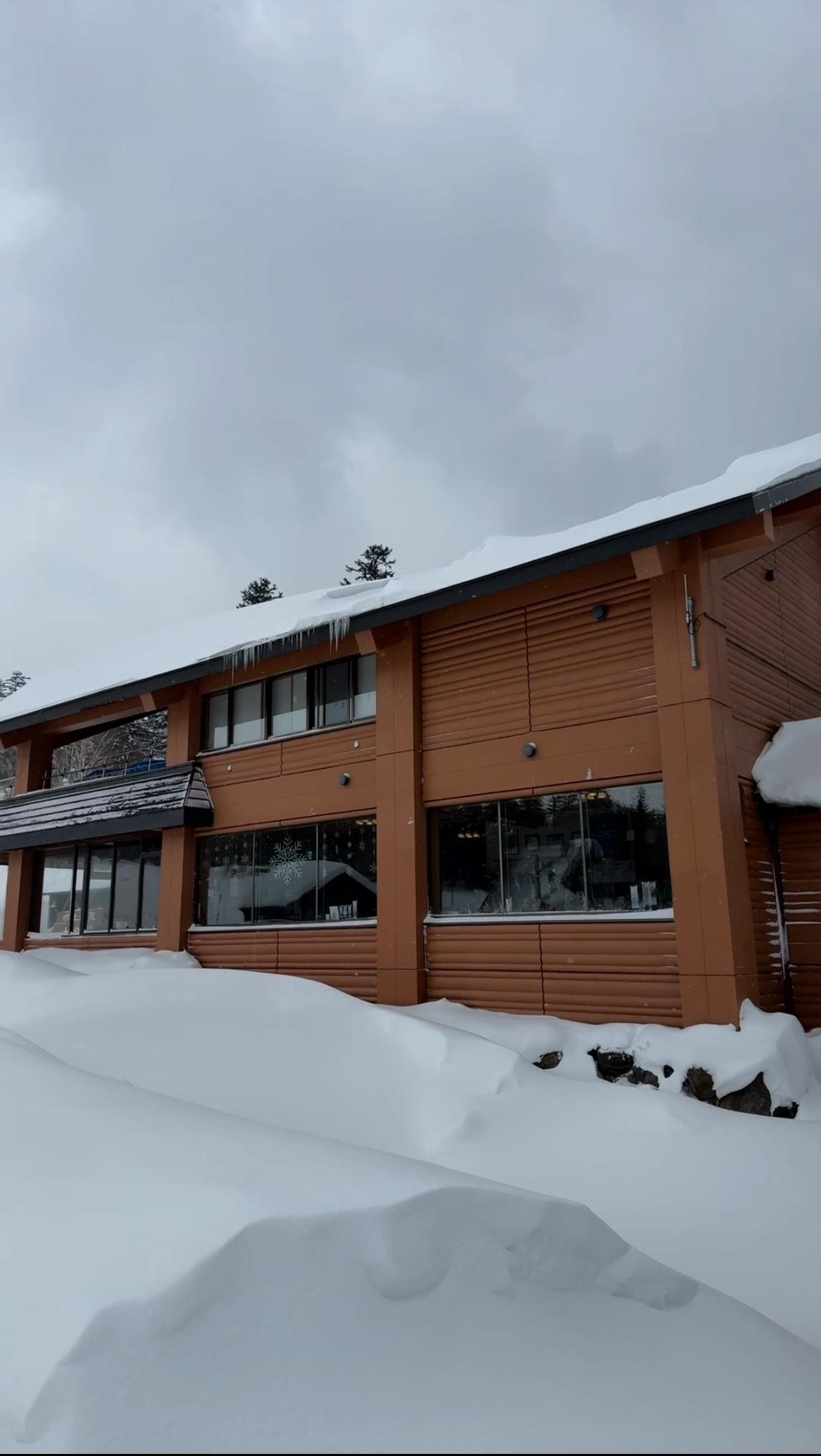 吹上温泉保養センター 白銀荘の動画サムネイル