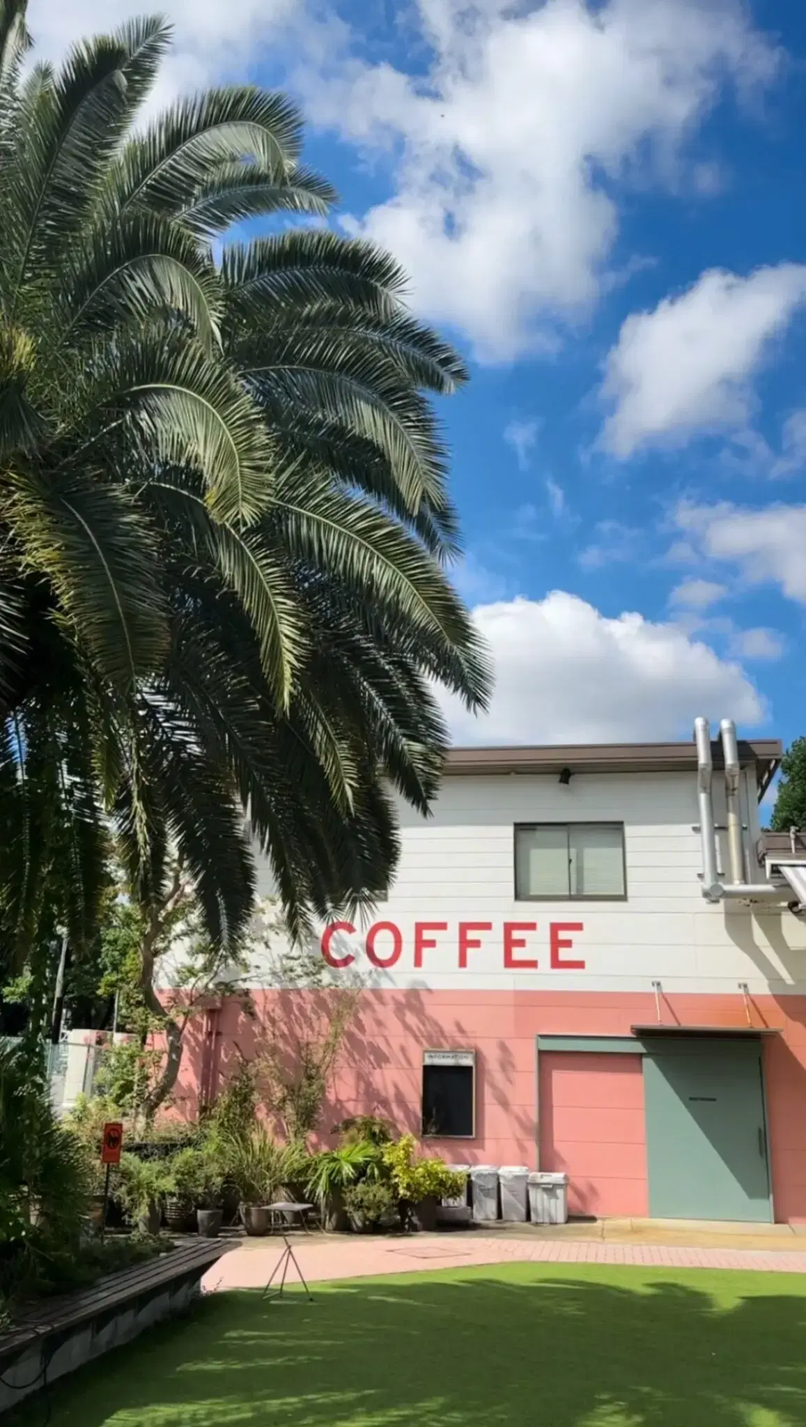 Little Darling Coffee Roastersの動画サムネイル