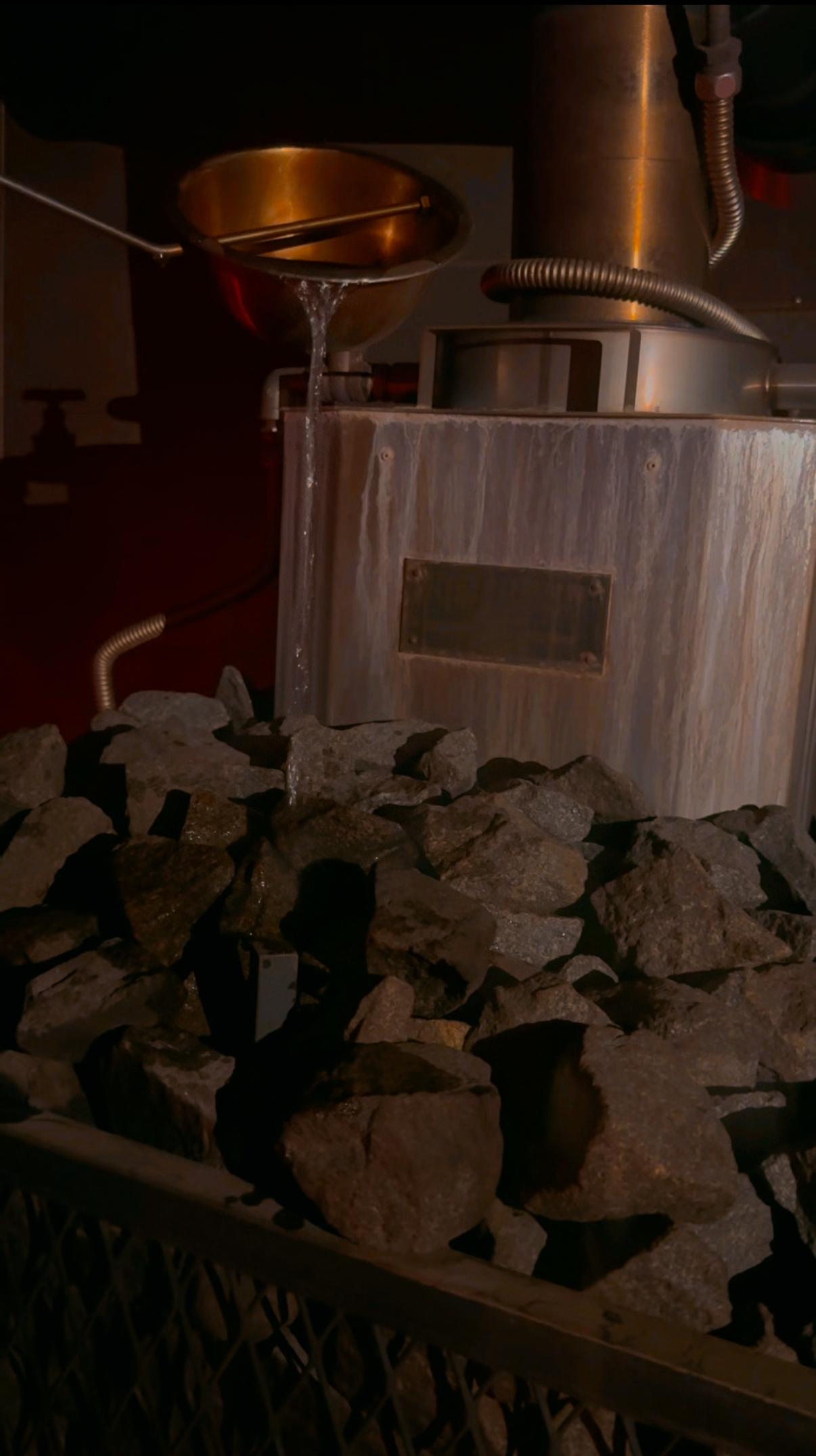 毎日サウナ越谷店の動画サムネイル