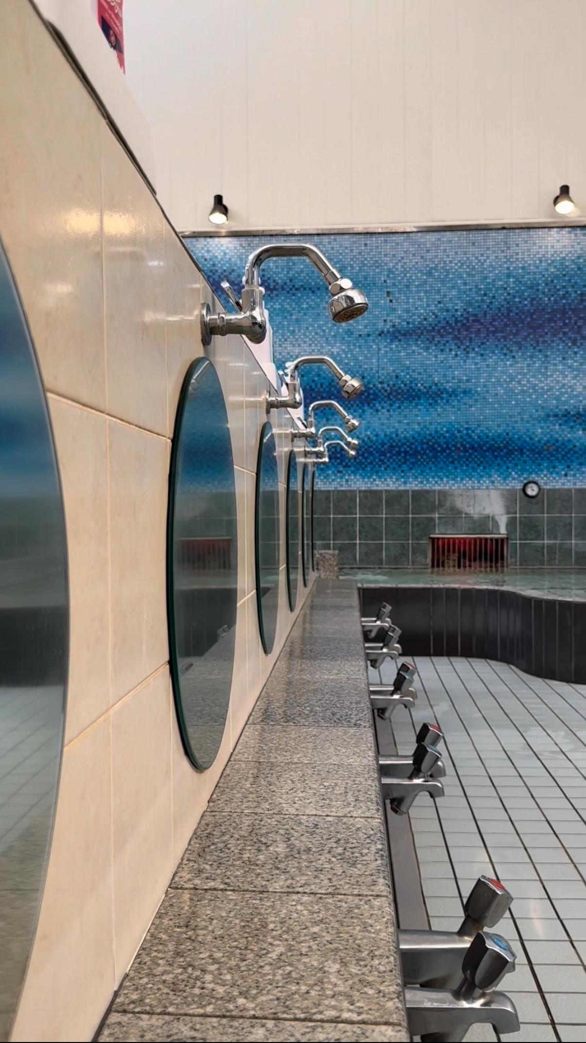 鶴の湯の動画サムネイル